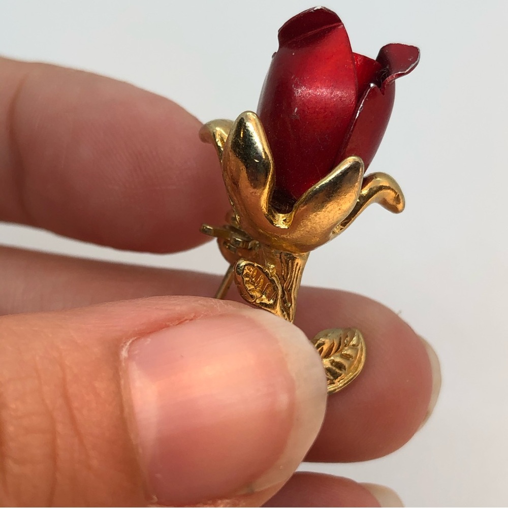 Vintage| Gold Plated Red Rose Brooch - Picture 4 of 6